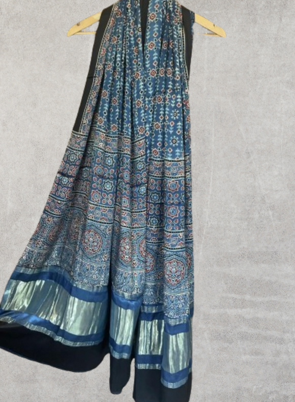 Modal silk Dupatta - PAR560