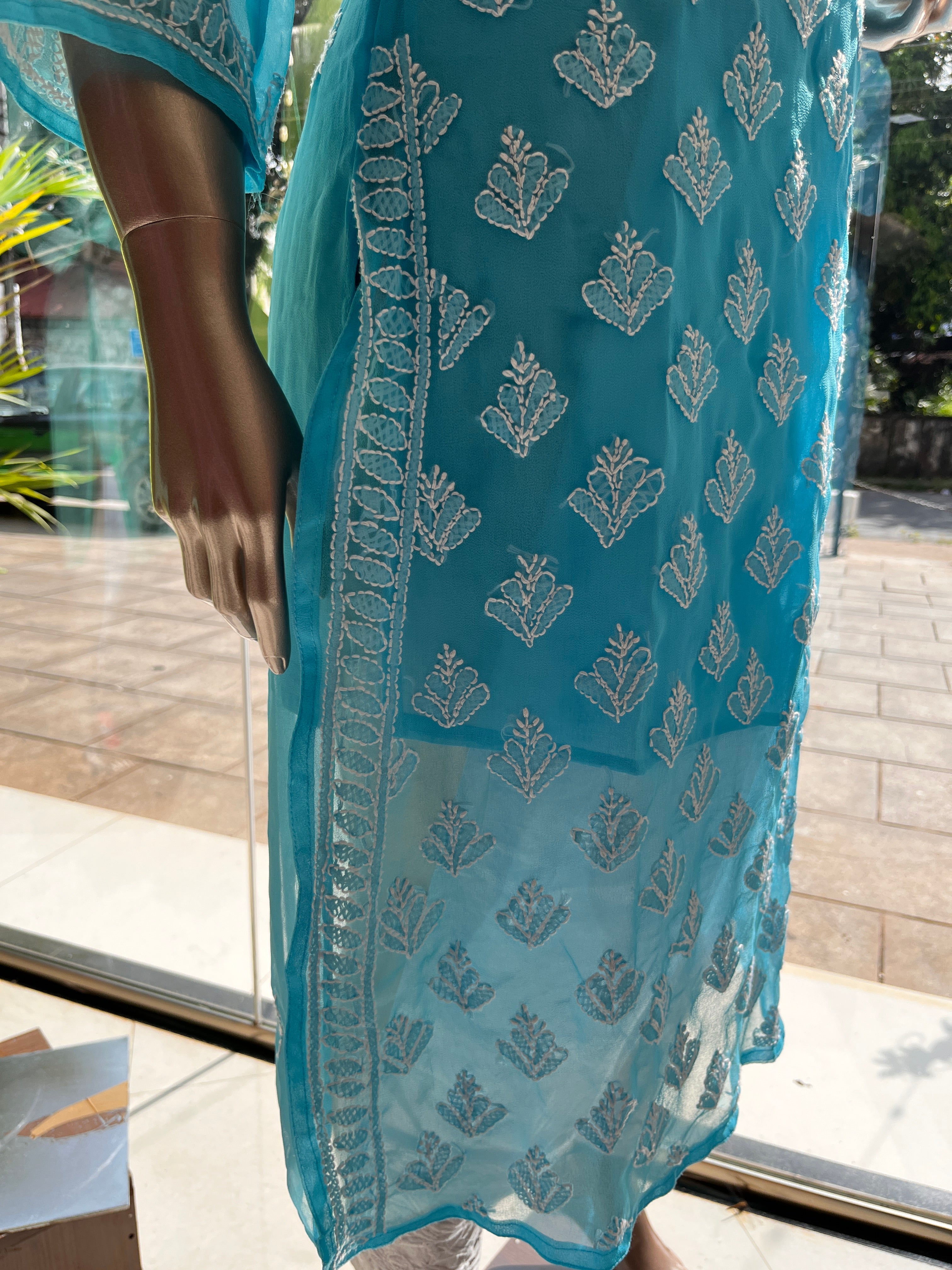 Chikkankari Kurta