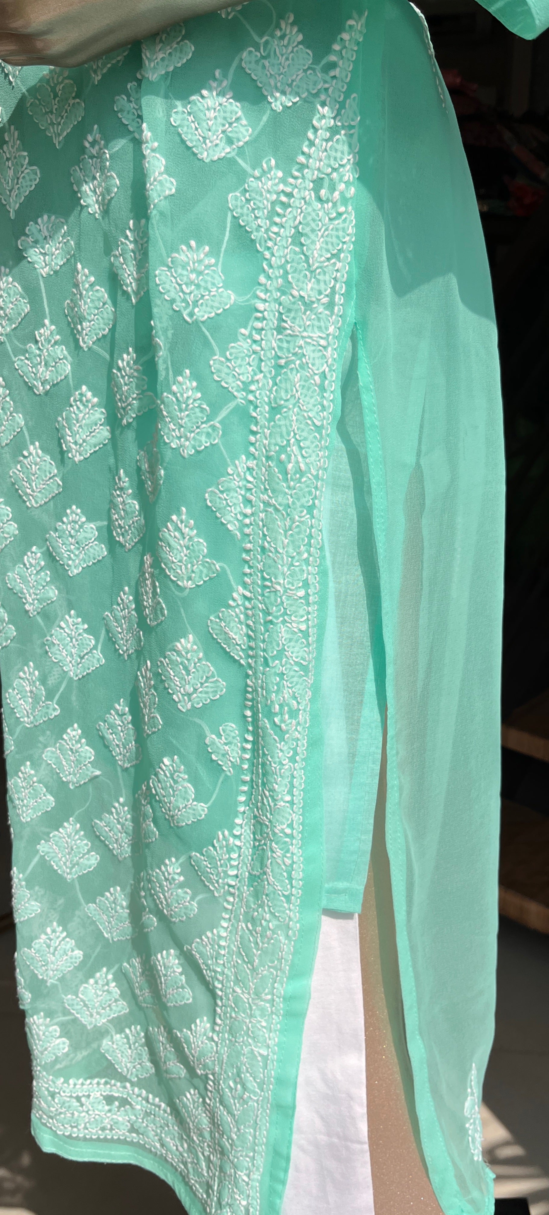 Chikkankari Kurta