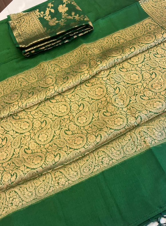 Banarasi Saree - RB555