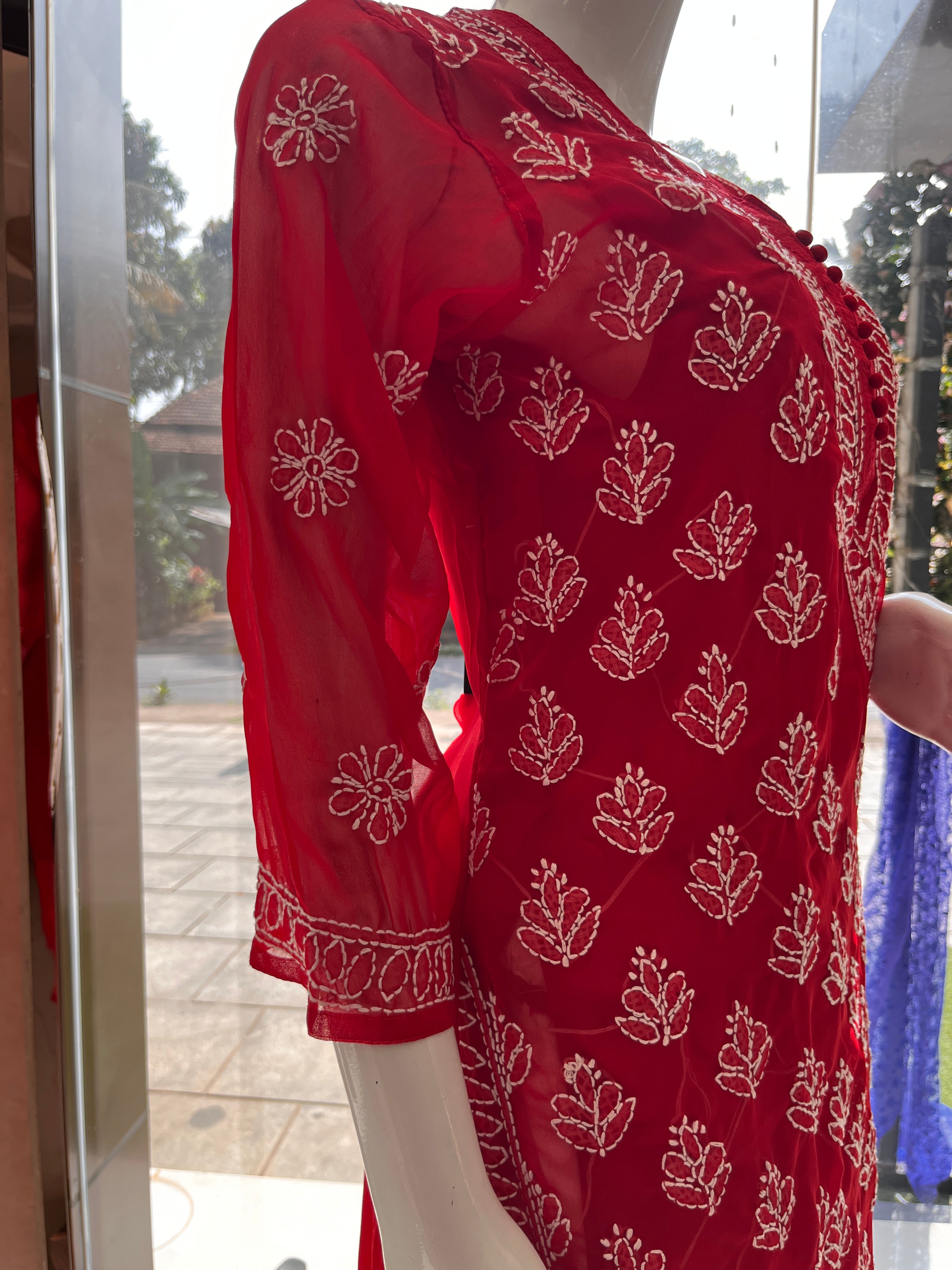 Chikkankari Kurta