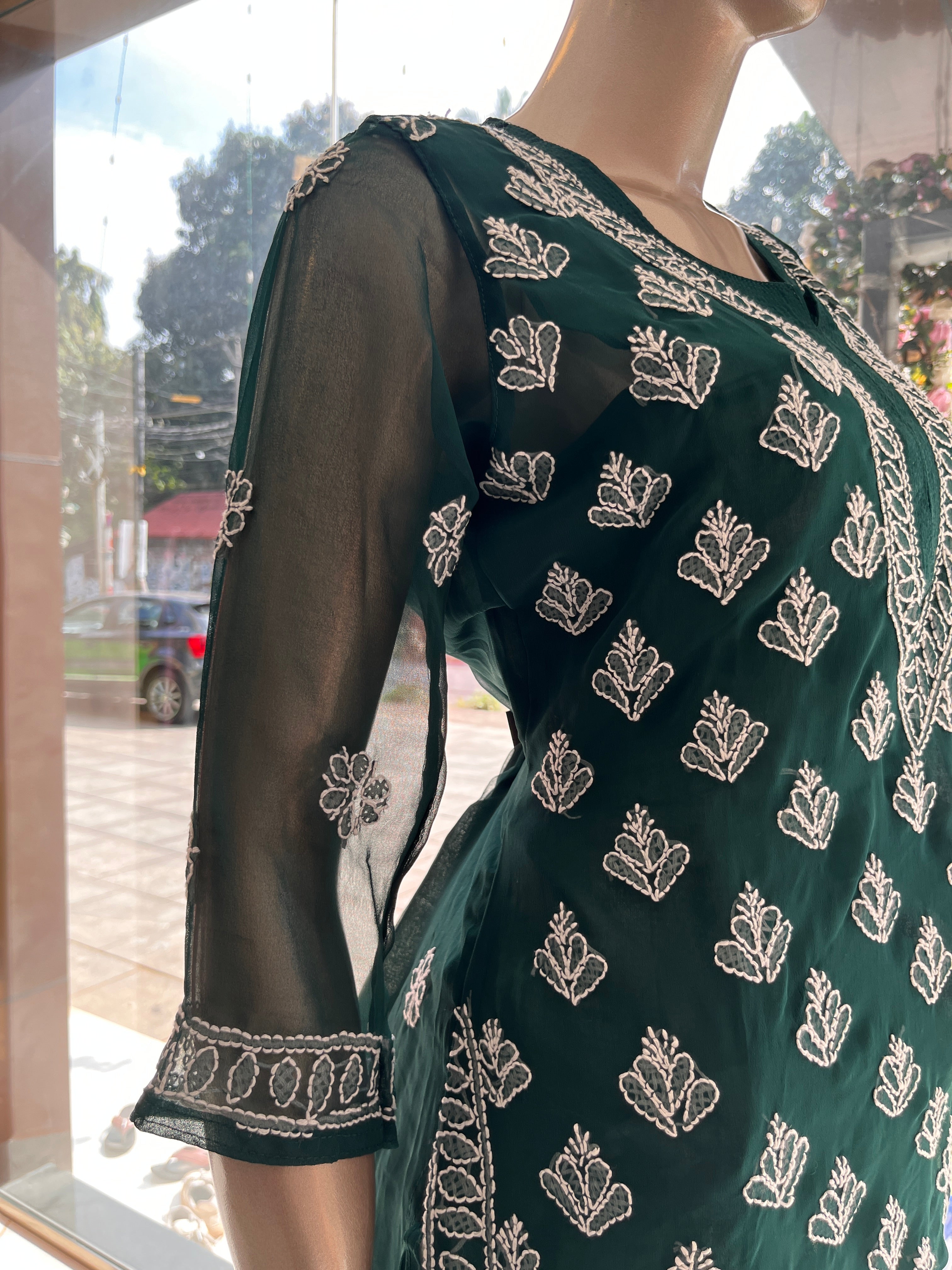 Chikkankari Kurta