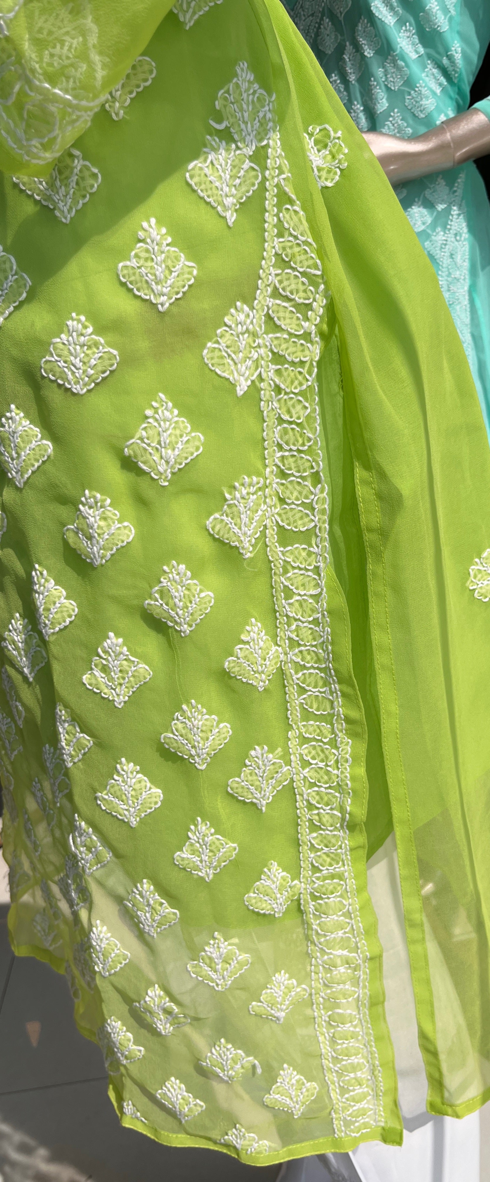 Chikkankari Kurta