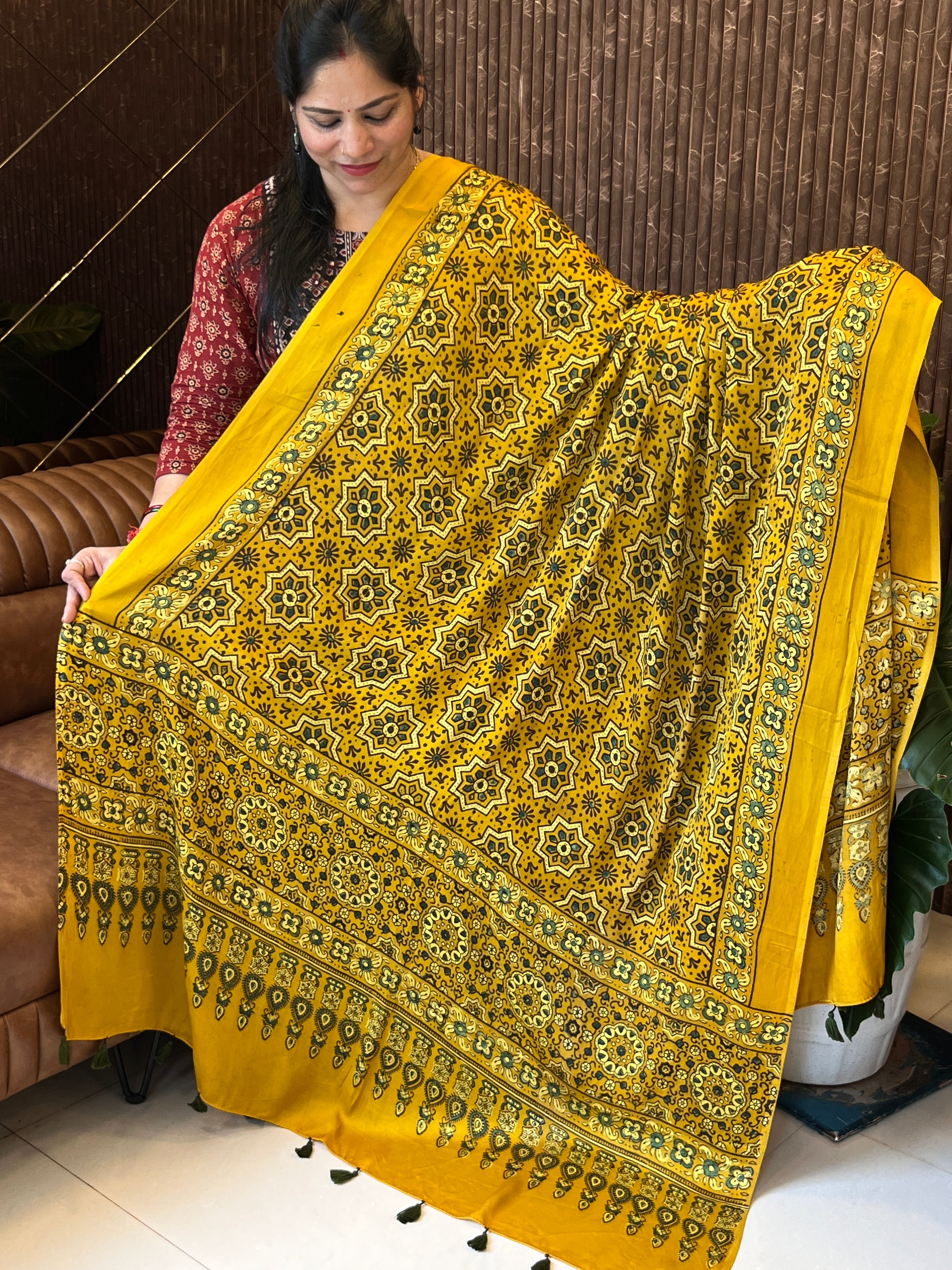 Modal silk dupatta