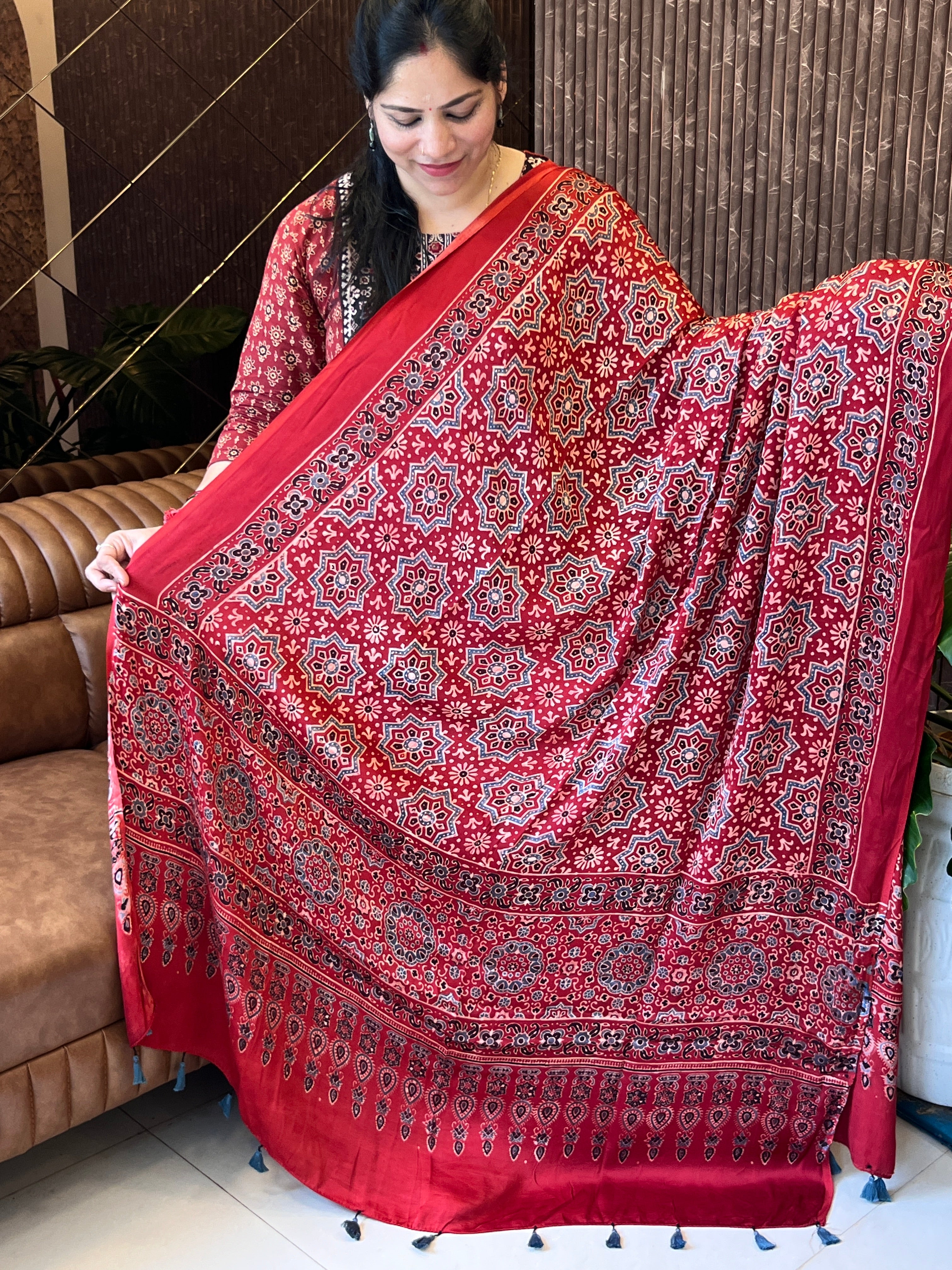 Modal silk dupatta