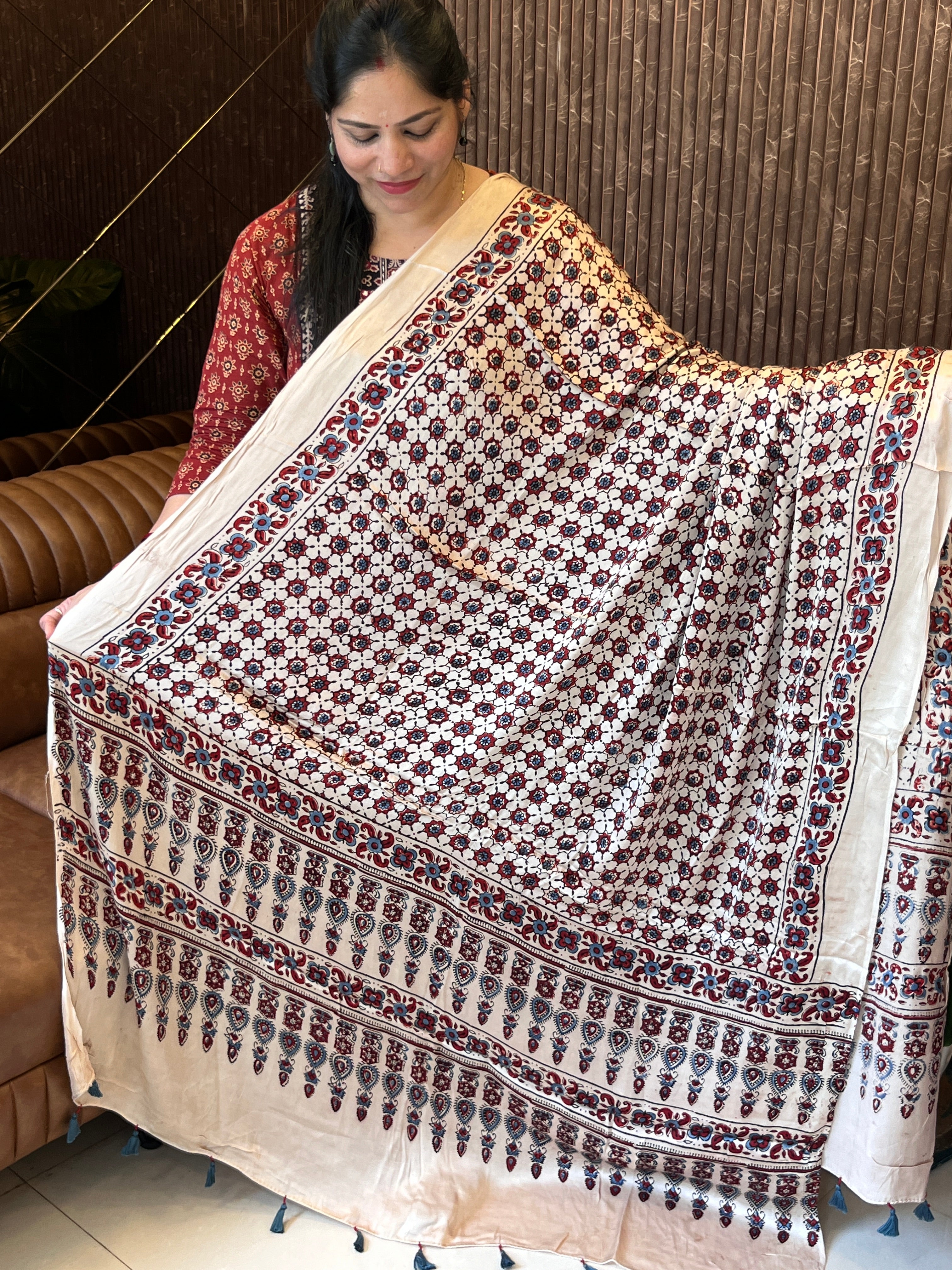 Modal silk dupatta