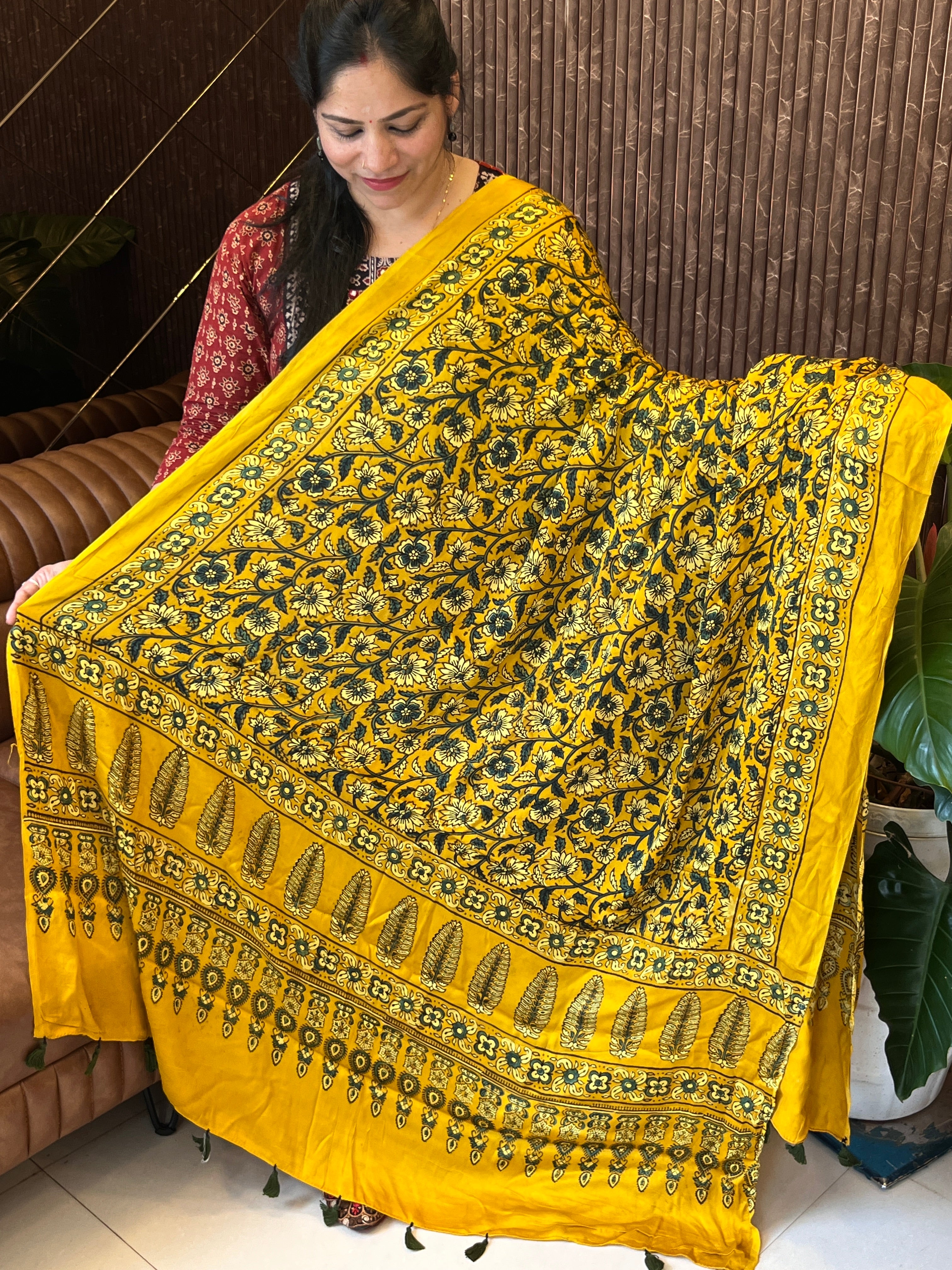 Modal silk dupatta